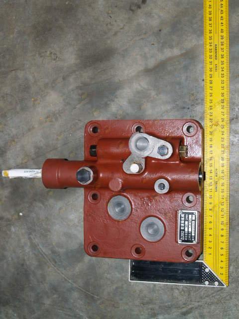 Клапан трансмиссии ZL20X2/2215390002/860114725