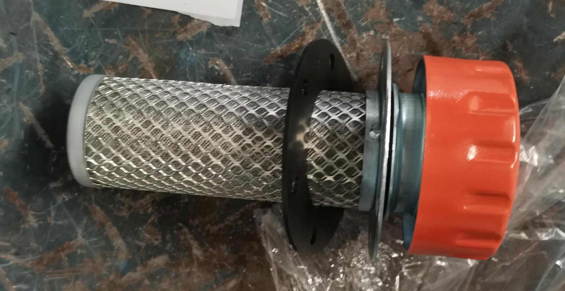 Фильтр топливного бака CDM932N/CDM936N 60900002173/LG8018.13.08.03