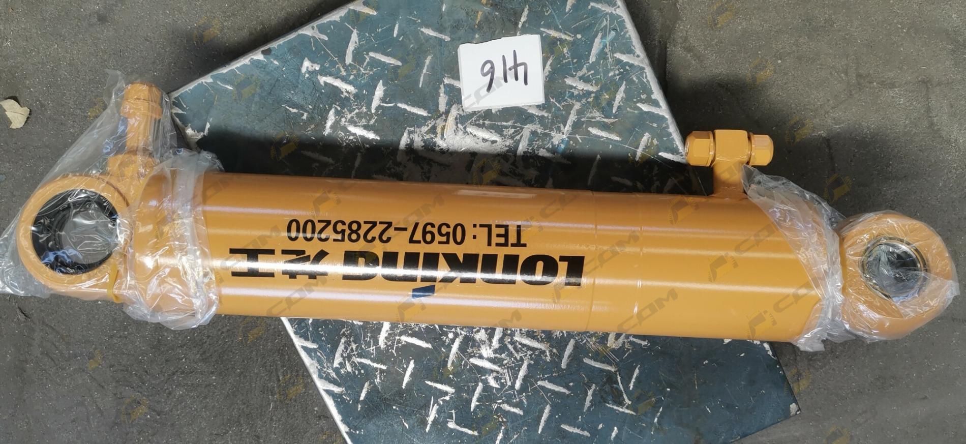 Цилиндр поворота CDM843/CDM853