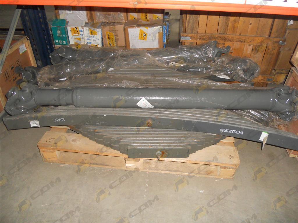 Вал карданный основной без подвесного L=1740, в-180, 4 отв.  AZ9114310011