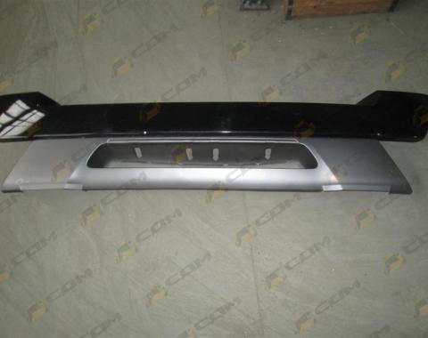 Бампер (верхняя часть) HOWO A7 WG1664240005